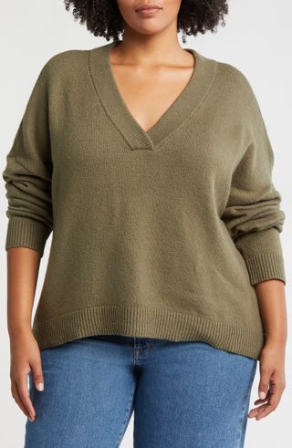 Oversize V-Neck Sweater