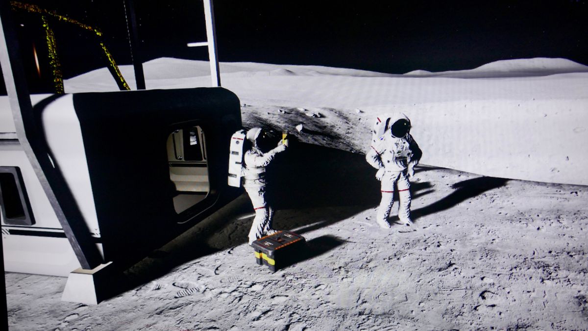 Project Alice lets you walk on the moon in a motion-tracked VR headset ...