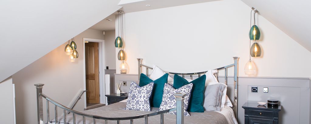 19 bedroom lighting ideas to create a calm, restful space | Homebuilding