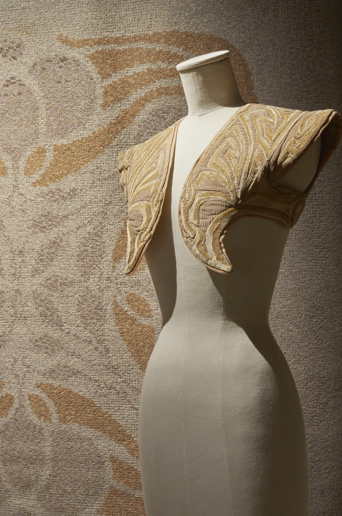 Fashion and Interiors A Gendered Affair MoMu Antwerp Exhibition View Images