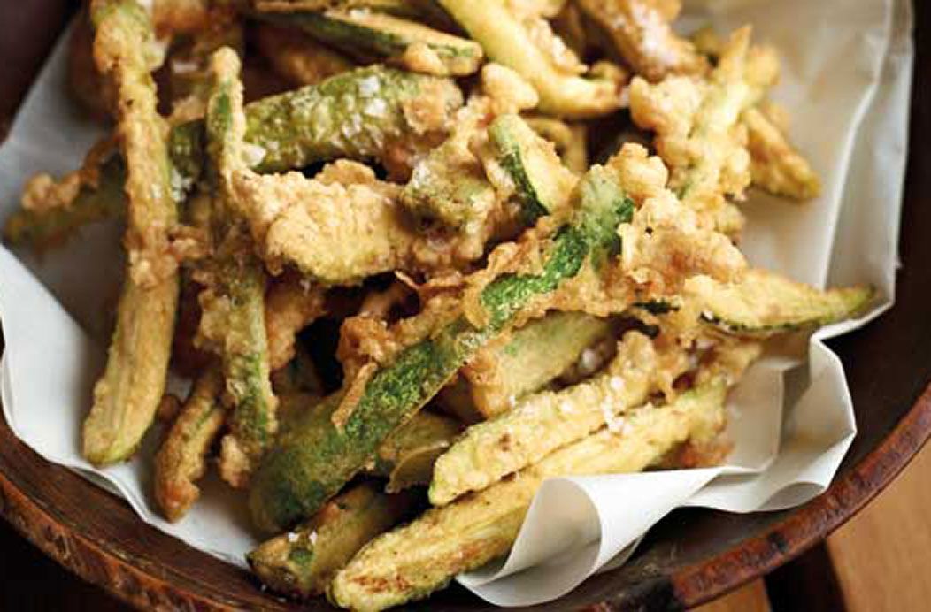 Antonio Carluccio&#039;s courgette fries