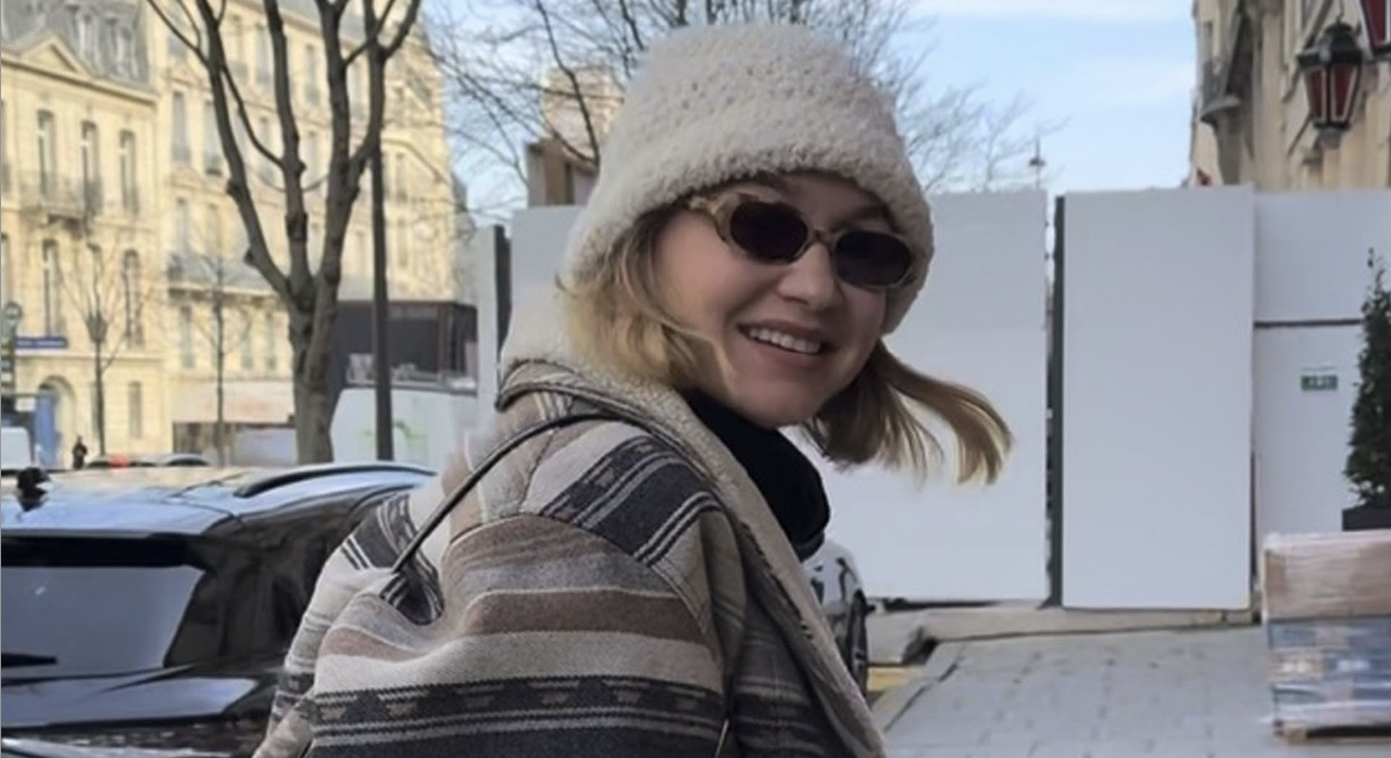 Gigi Hadid is spotted arriving at her hotel in Paris as she prepares for Paris Fashion Week.