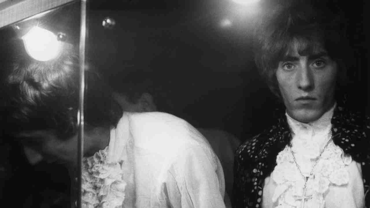 The Who&amp;rsquo;s Pete Townshend and Roger Daltrey posing for a photograph in 1967