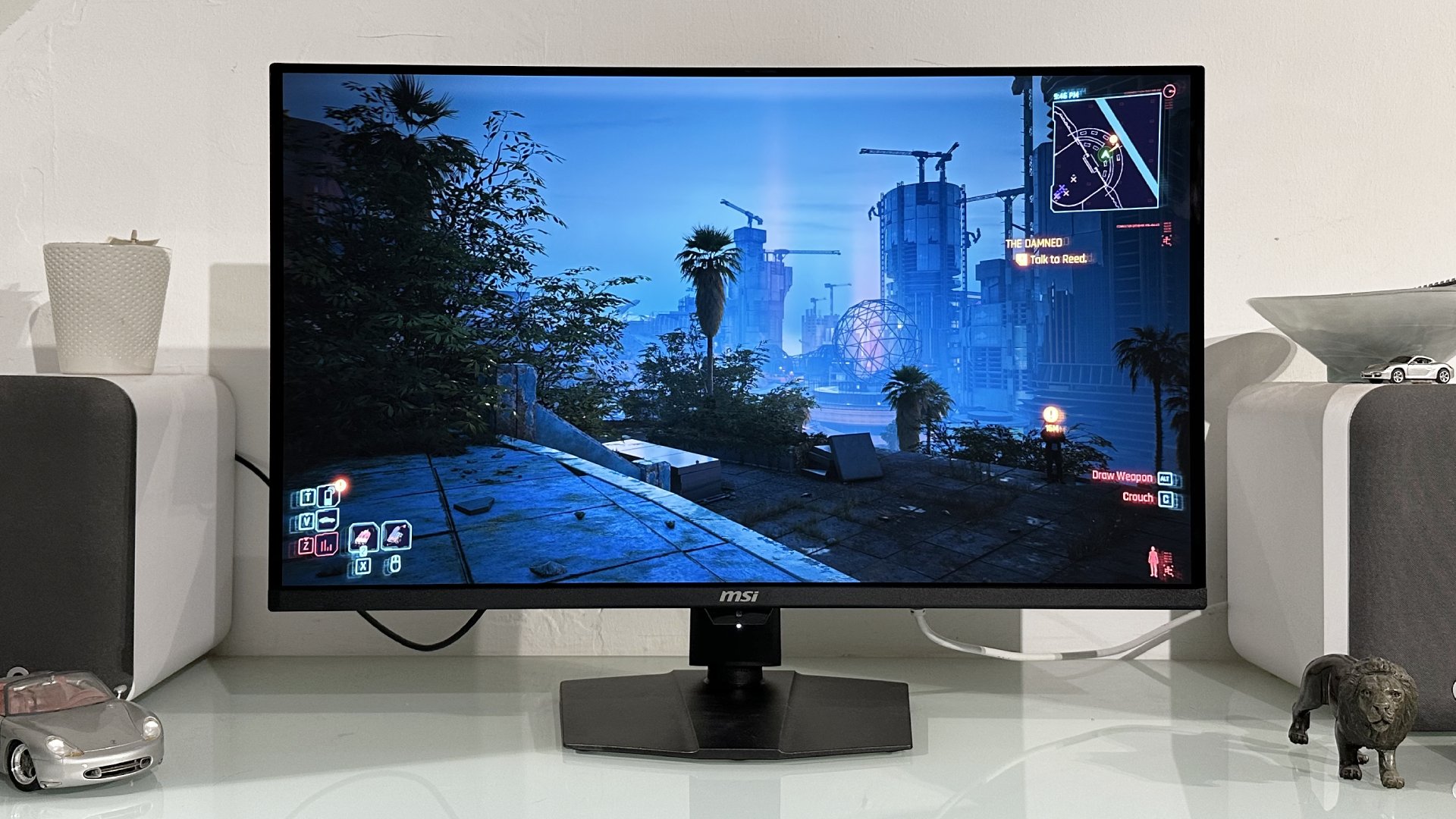 MSI MPG 322UR X24