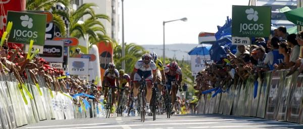 Cardoso hits the front to take the first stage win.
