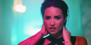 Demi Lovato "Cool for the Summer" Music Video