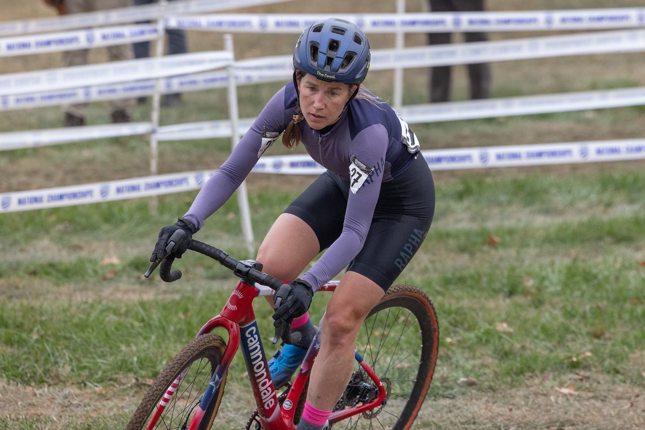 Former Road National Champion, current Pan-American Road Race Champion, and Current Gravel National Champion, Lauren Stephens raced in both the women's singlespeed and Women's Elite race.