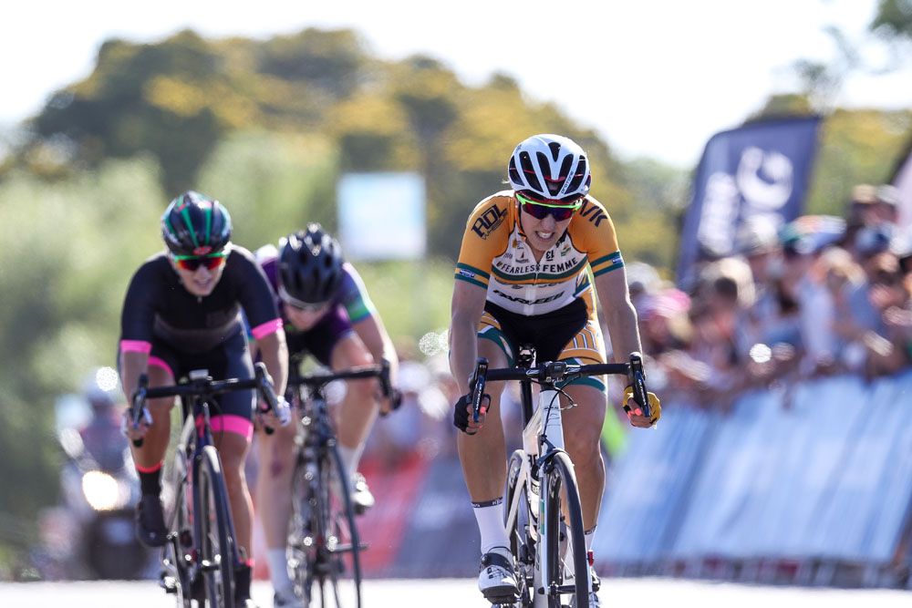 The sprint for minor places on day one of the Bay Crits