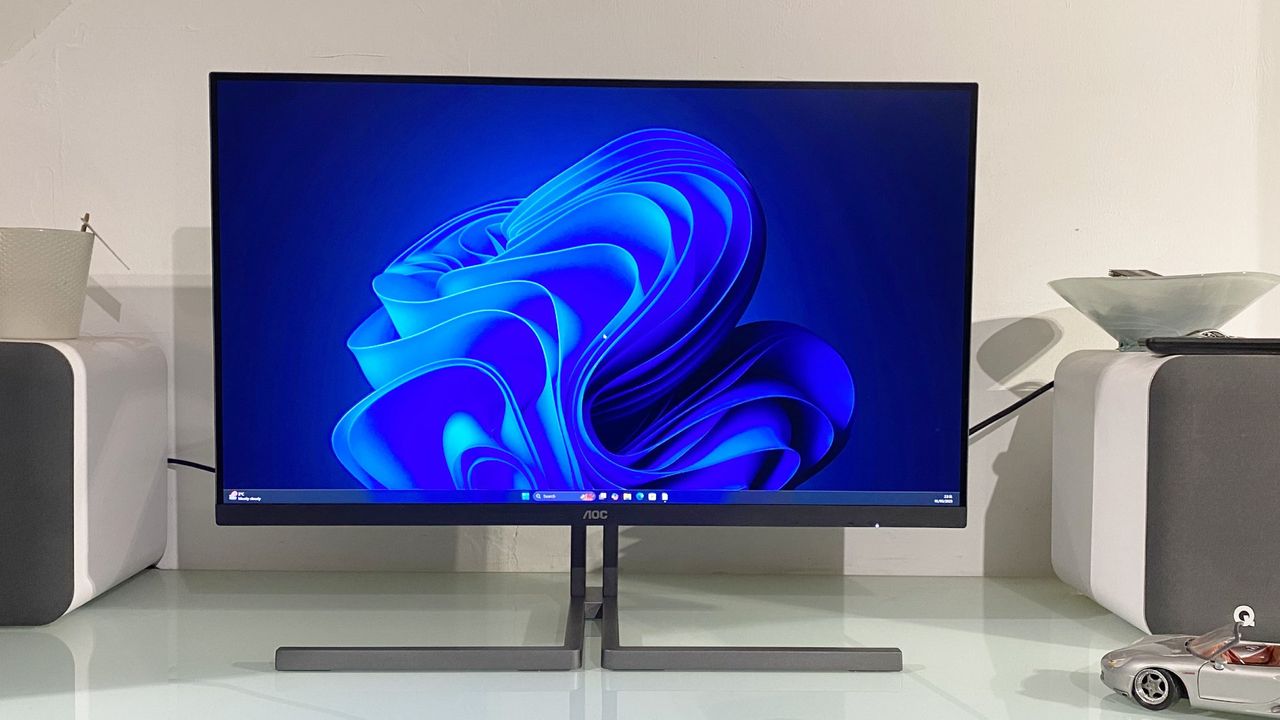 AOC Graphic Pro U32U3CV during our review