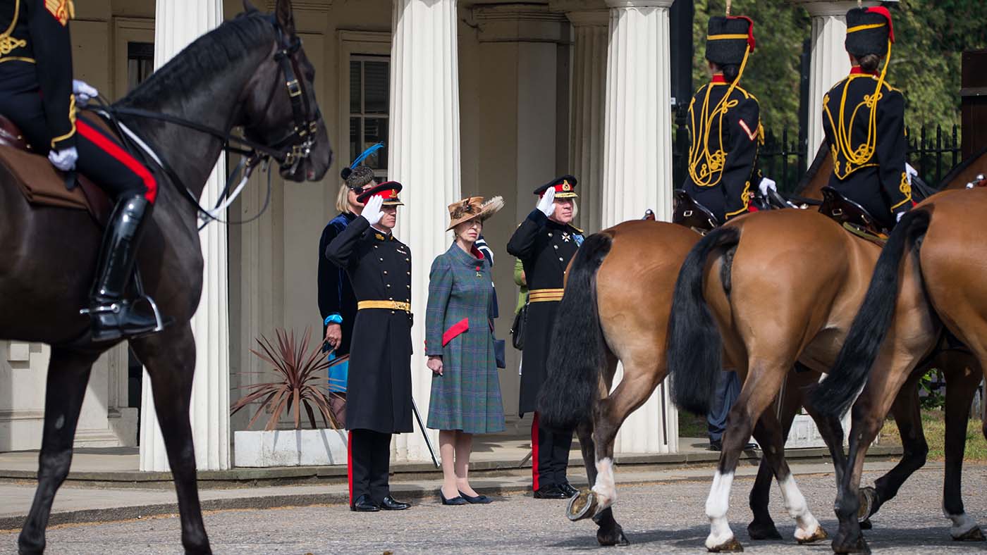 APOLOND-2019-036-0032-Queens-Birthday-Gun-Salute-PR-.jpg