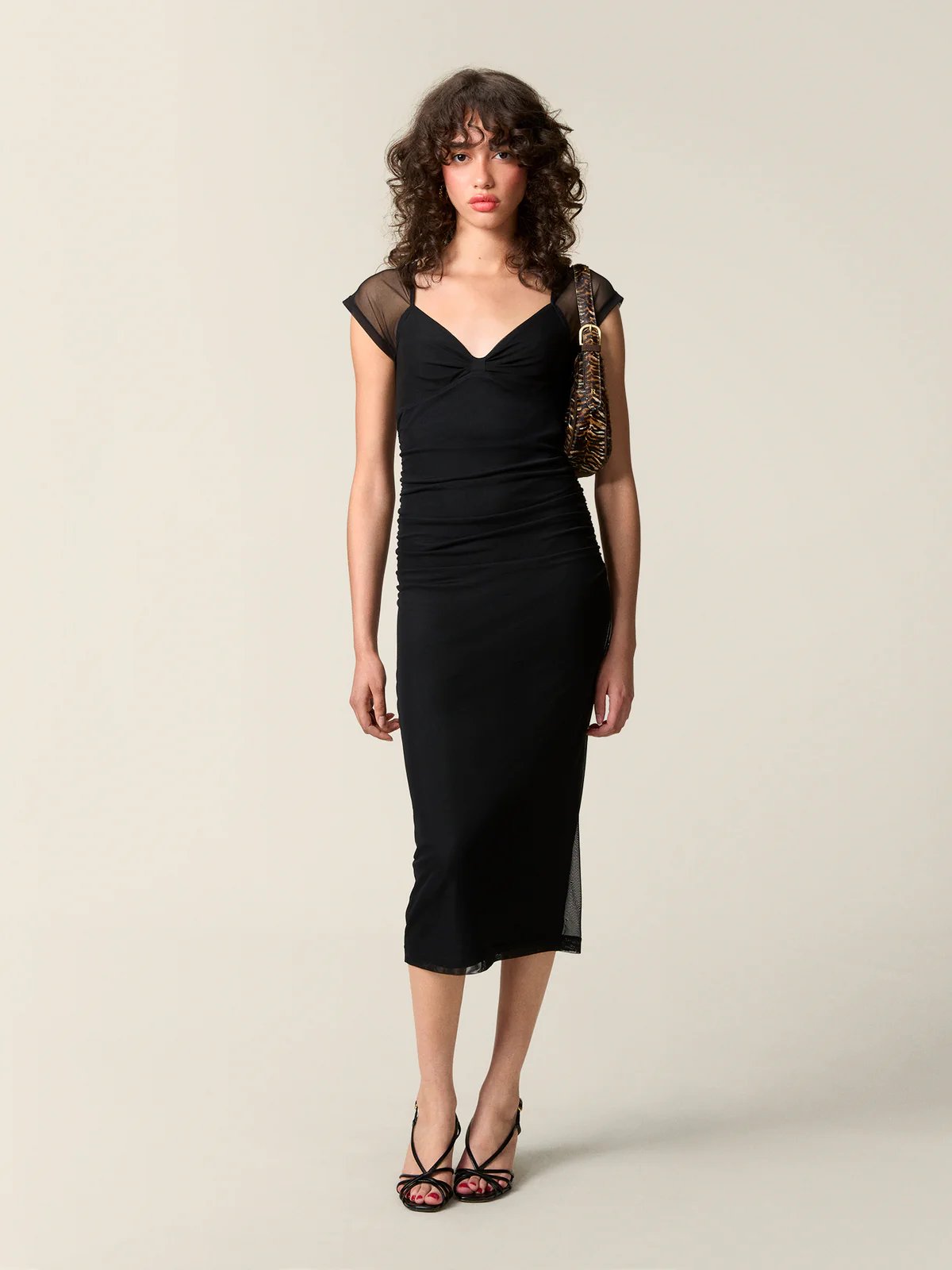 An image of a Rouje dress.