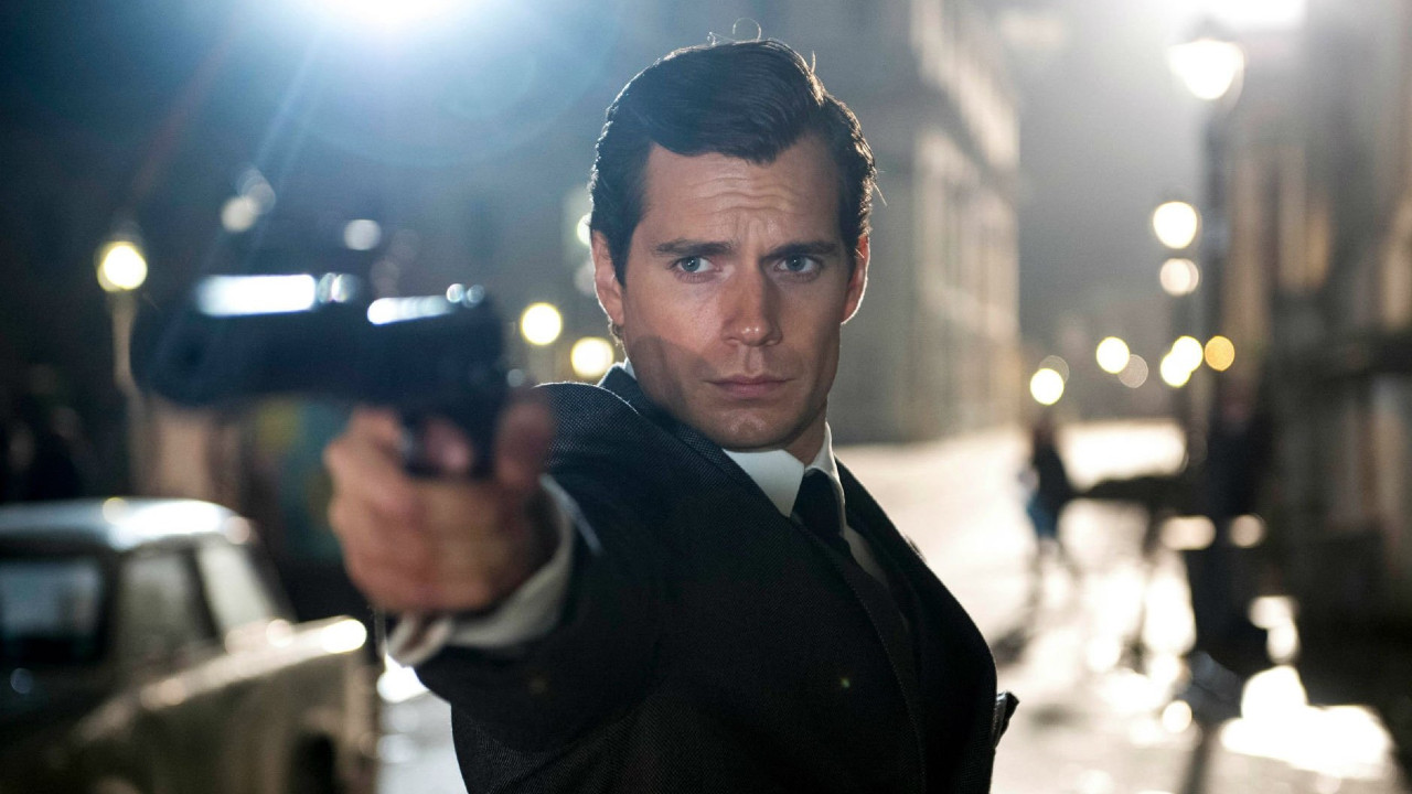 Fans hope Henry Cavill will be cast as 007 after he revealed he won't be