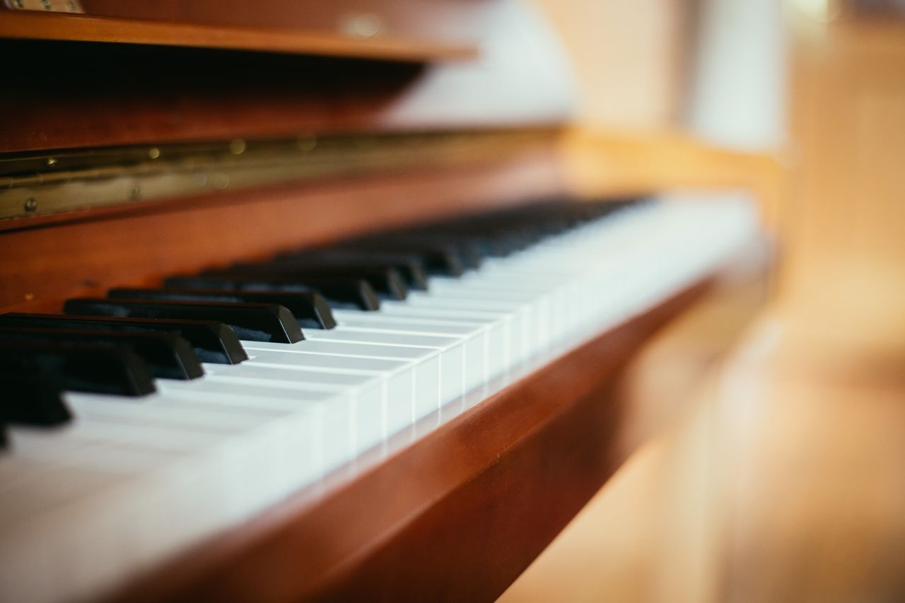 A piano.