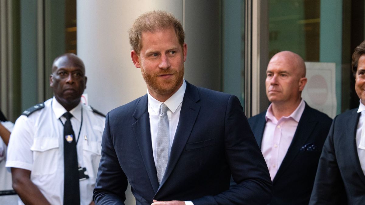 Prince Harry’s friends are “very hurt” at his lack of loyalty as he ...