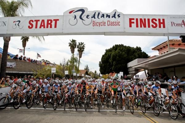 The women get ready on the start line