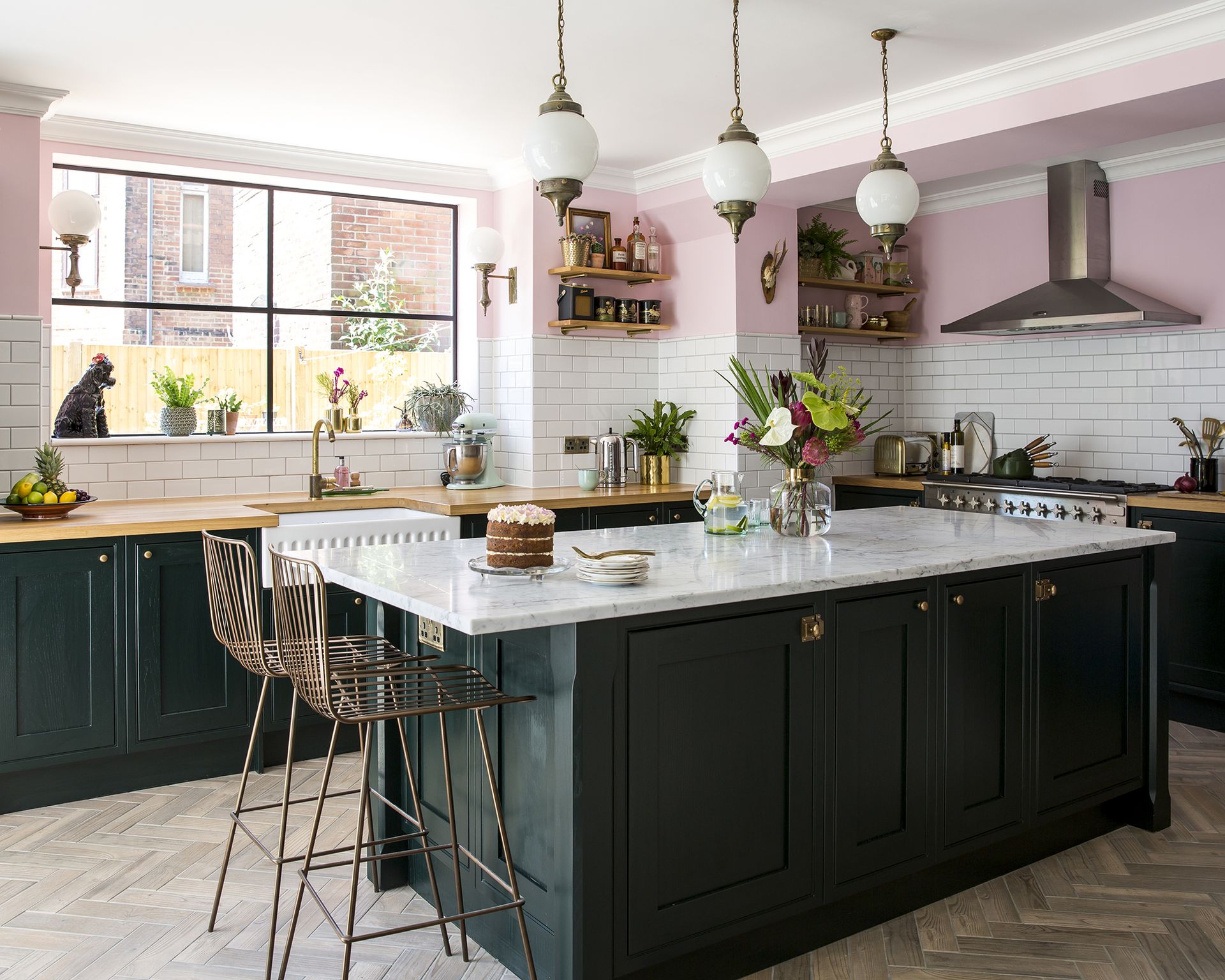 kitchen island with marble worktop