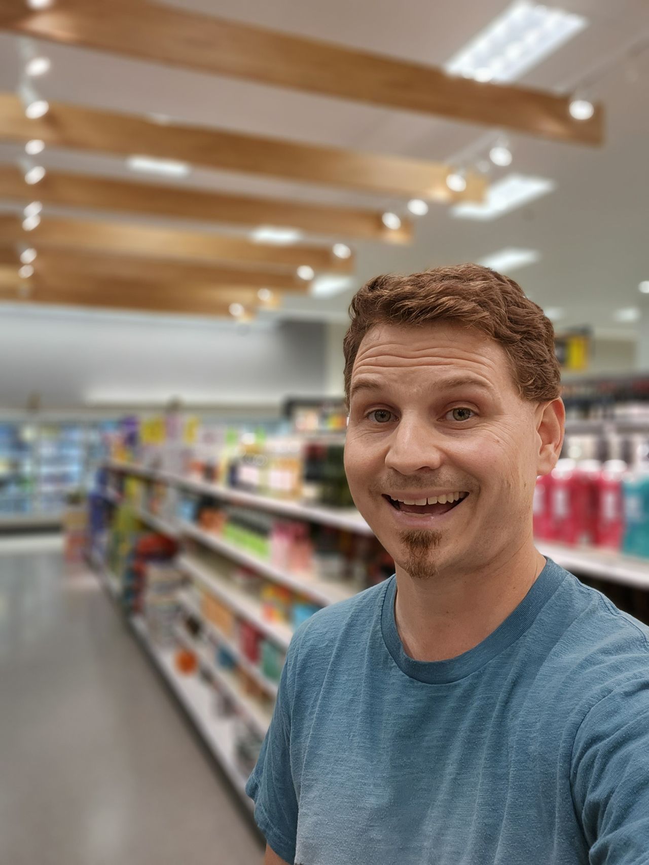 Samsung Galaxy Z Fold 4 cover camera samples