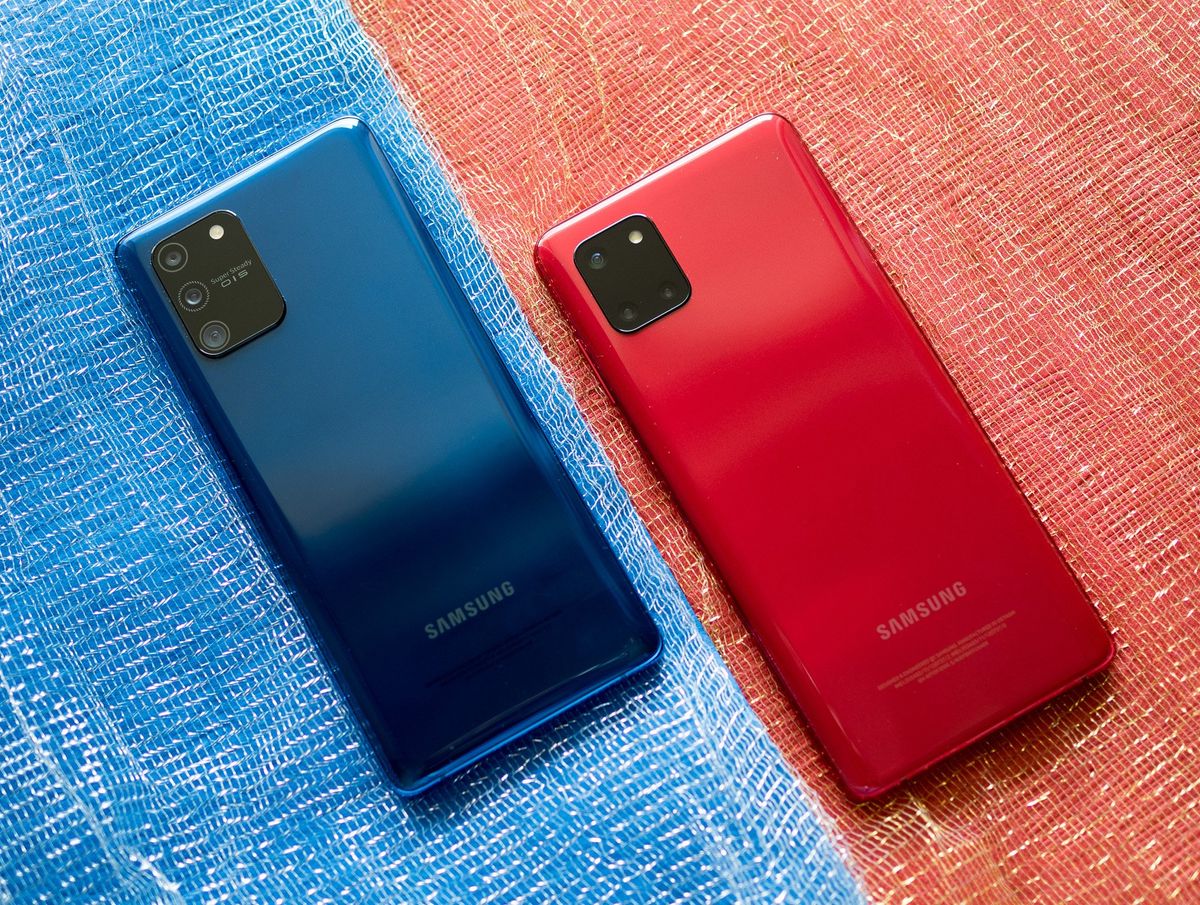 Samsung Galaxy S10 Lite vs Note 10 Lite: Pick your poison