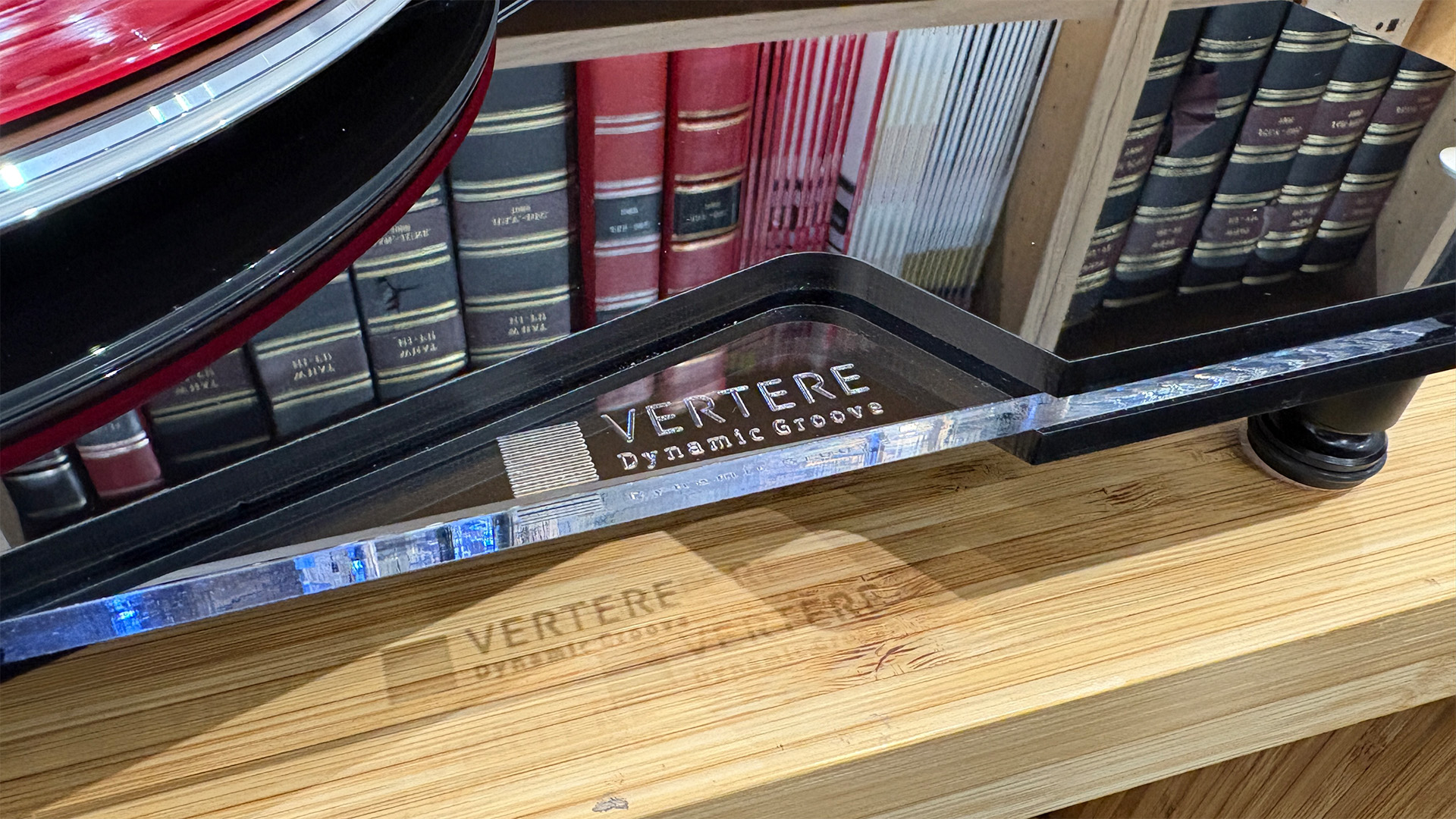 Vertere DG-X turntable