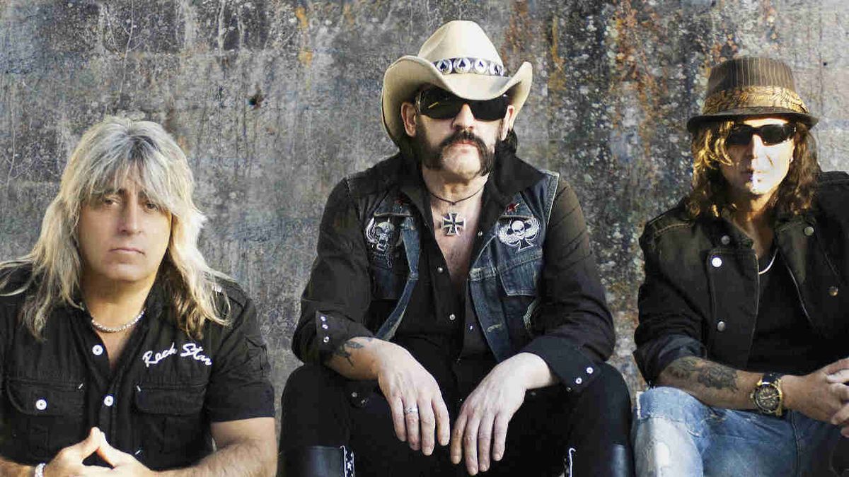 “They couldn’t get the chicken feathers and blood cleaned up quick