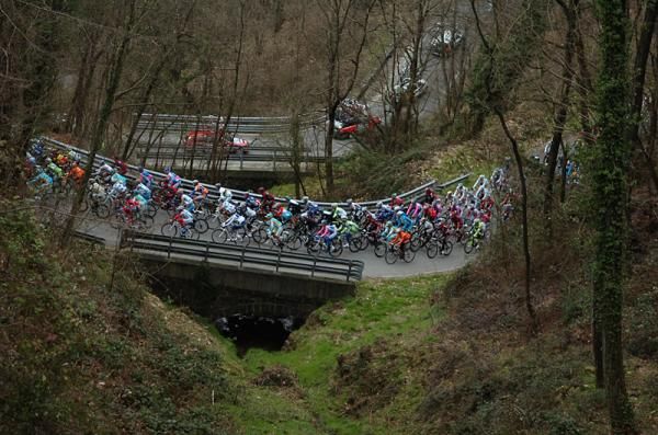 The peloton during stage two of Tirreno-Adriatico.