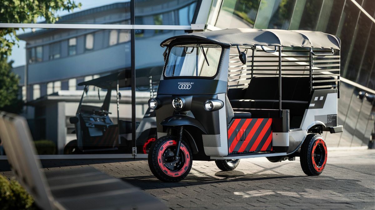 Electric Rickshaw from Nunam