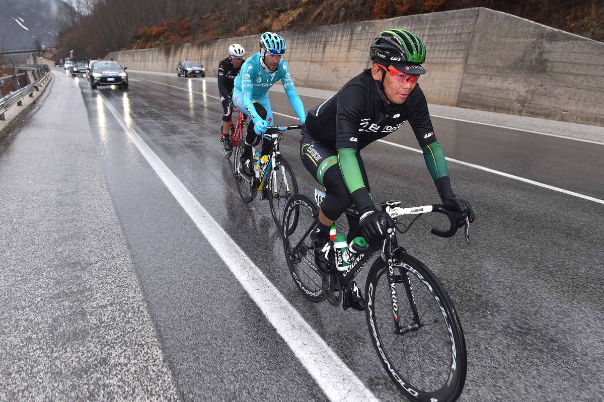 Yukiya Arashiro (Europcar), Alessandro Vanotti (Astana) and Stijn Devolder (Trek Factory Racing)