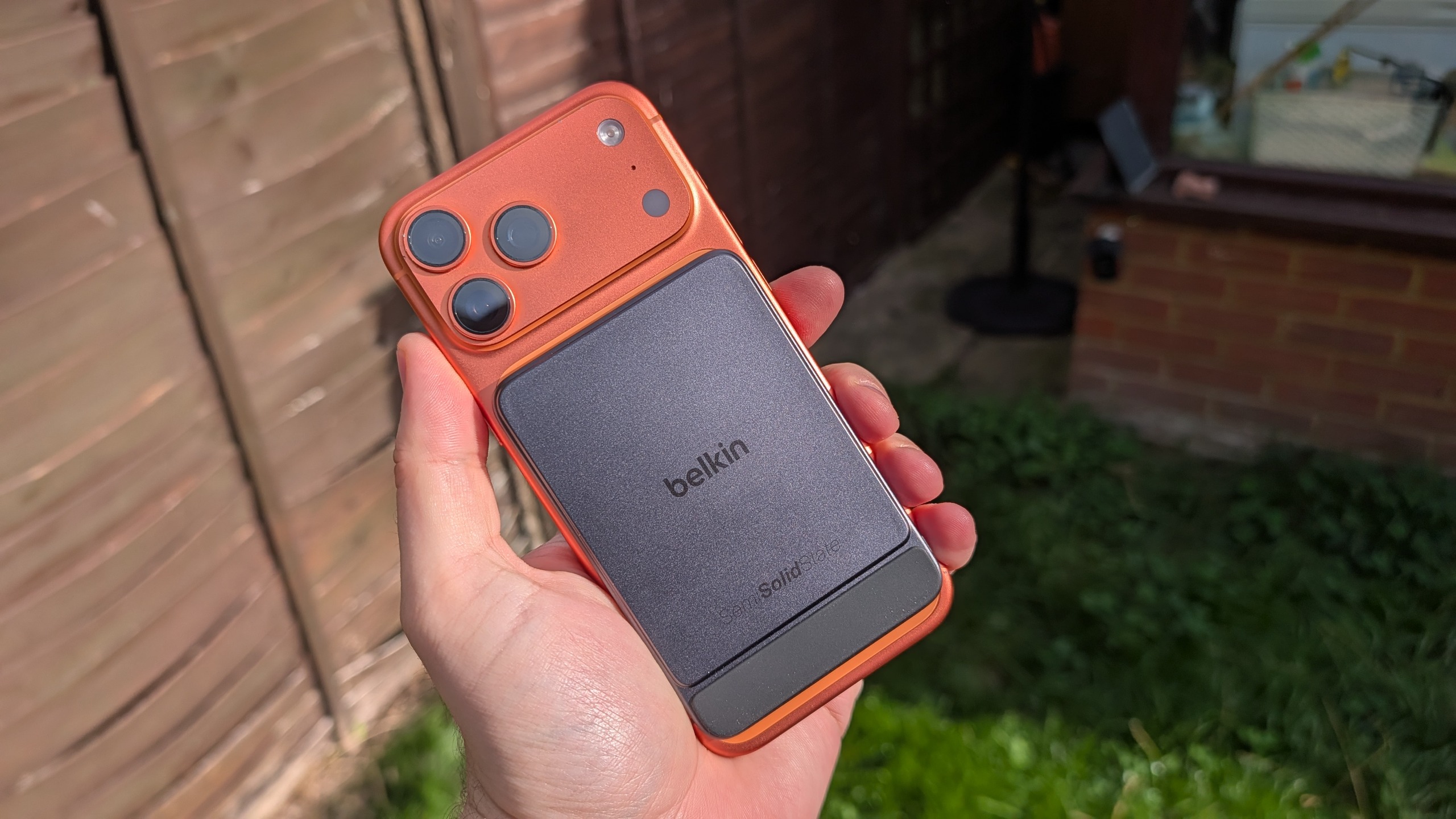Belkin UltraCharge Pro Magnetic Power Bank 
