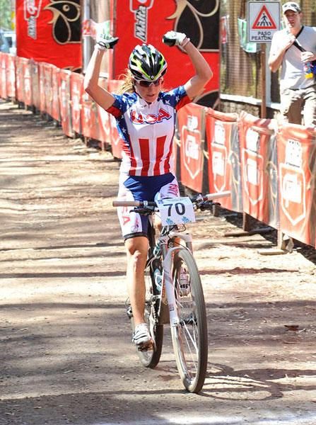 Willow Koerber (USA) wins the elite women's XC.