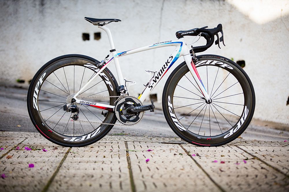 Lizzie Armitstead's world champion S-Works Amira that Specialized presented to her in London in October.