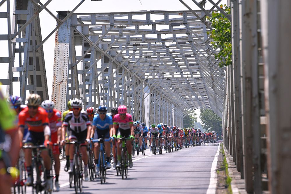 The peloton during stage 13 at the Giro d'Italia