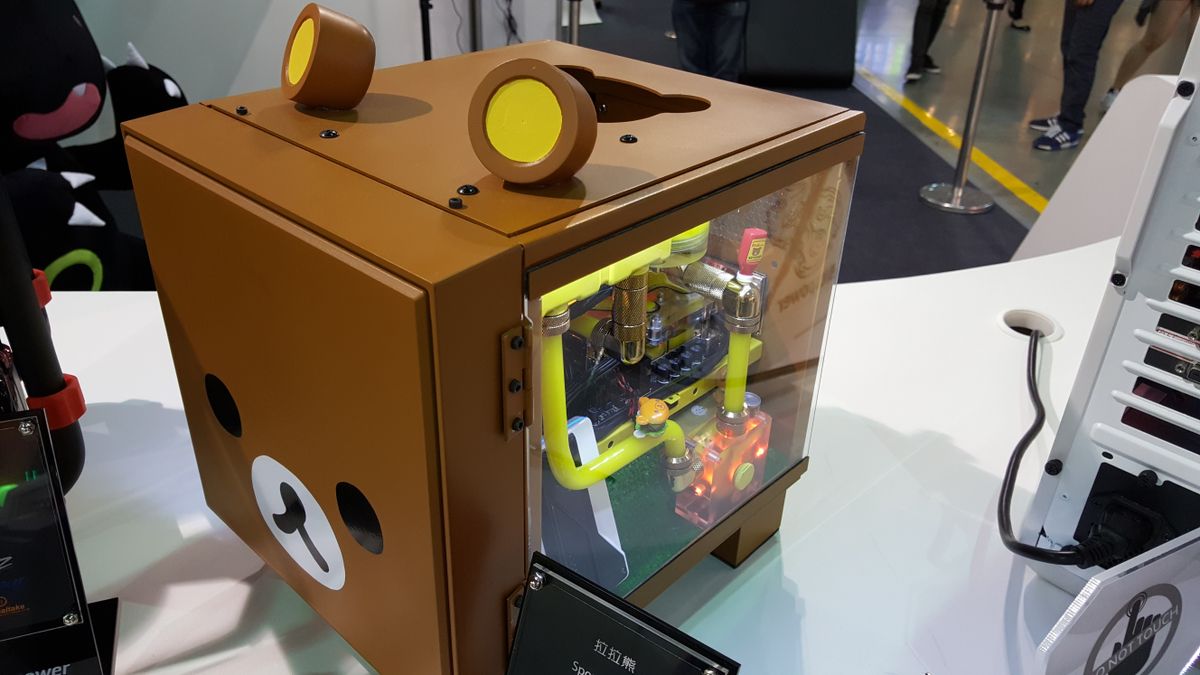 Computex 2016 case mod