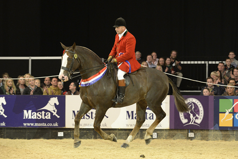 2013: Hallmark IX, ridden by Simon Reynolds