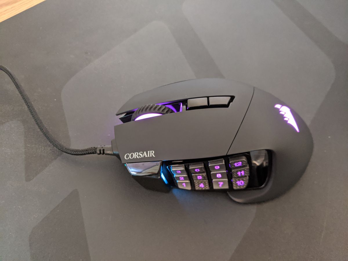 Corsair Scimitar RGB Elite Gaming Mouse Review: MOBA/MMO Weapon