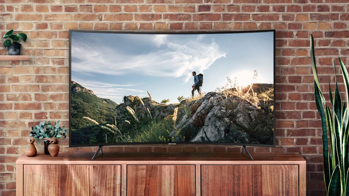 Walmart 4K TV deal: save $700 on Samsung's curved 65-inch TV