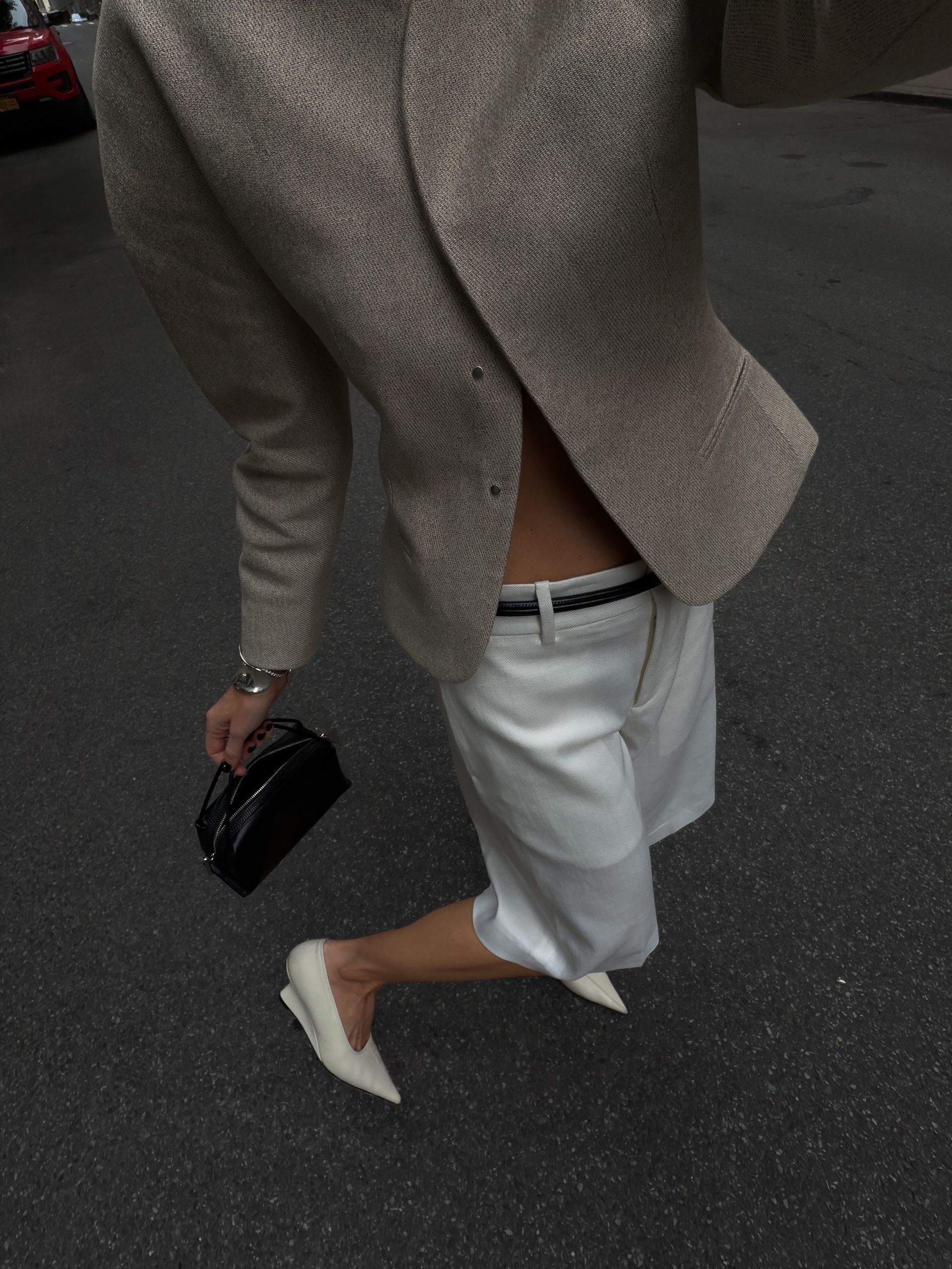 hannahlewisstylist wears satin bermuda shorts summer 2026