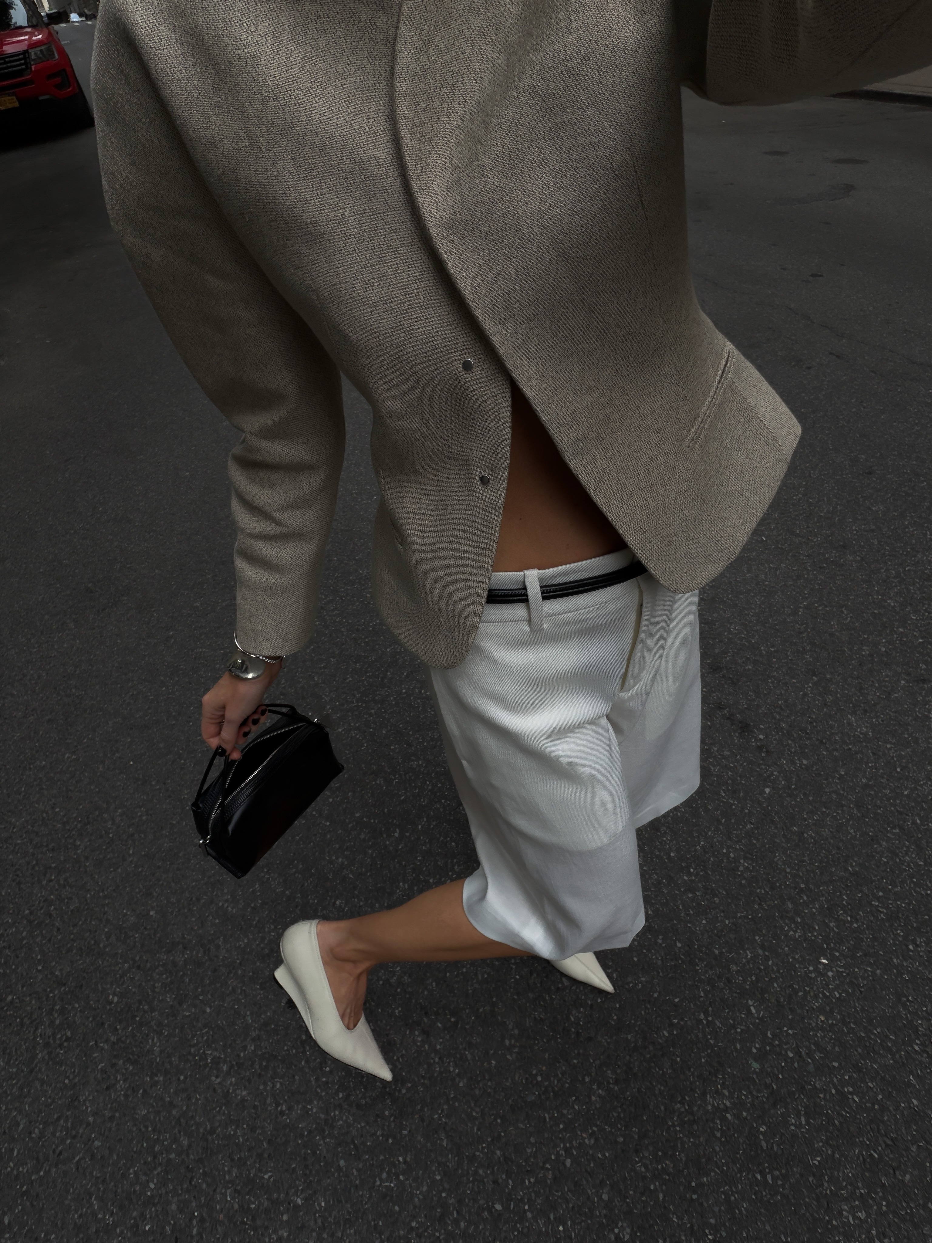 hannahlewisstylist wears satin bermuda shorts summer 2026