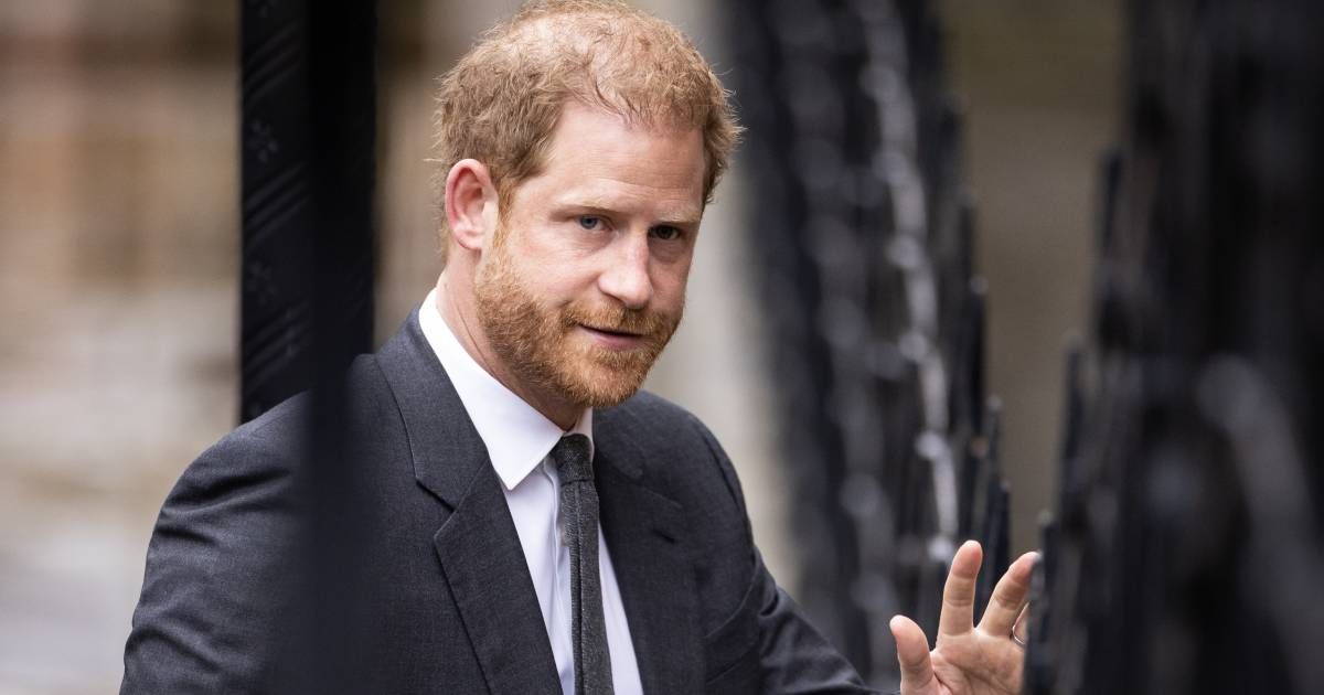 Le prince Harry affirme que la presse a transformé sa rupture avec Chelsy Davy "en un petit rire"