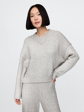 Cashsoft Oversized V-Neck Sweater