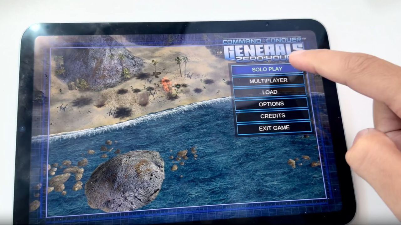 AI Claude Fable 5 przeniosło grę Command & Conquer z 2003 roku na iOS
