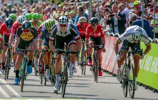 Phil Bauhaus battles Peter Sagan at the 2017 BinckBank Tour