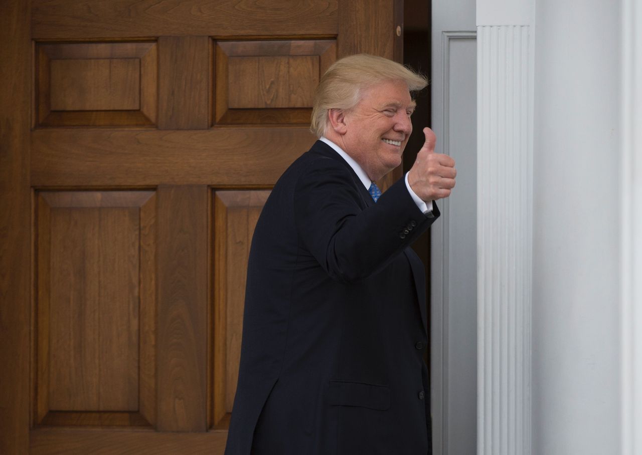 Donald Trump gives a thumbs-up