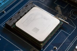 CPU