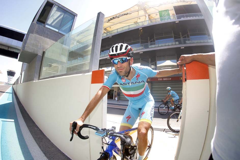 Vincenzo Nibali gets out onto the Yas Marina circuit