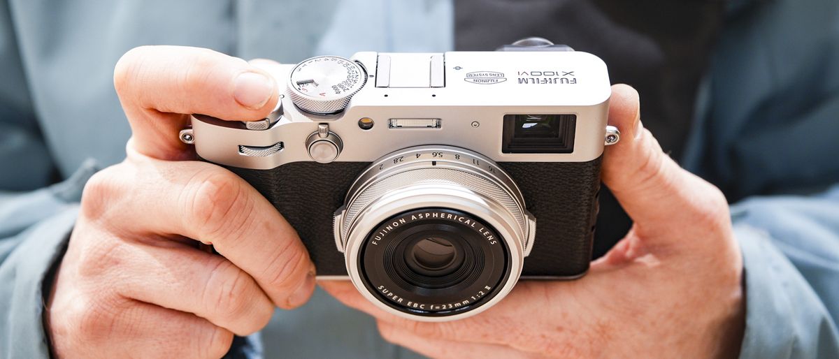 Fujifilm X100VI in the hand