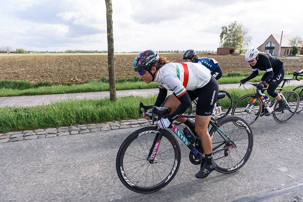 Elena Cecchini (CANYON//SRAM Racing) tests the legs of the others in the front group at Dwars door de Westhoek 2016