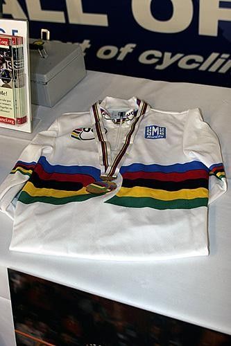 Hammer&rsquo;s jersey and medal won in France