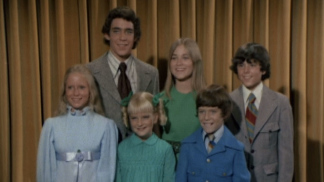 Brady Bunch' star Susan Olsen shuts down cast affair rumor - Los Angeles  Times