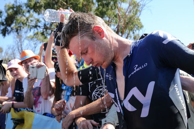 Dylan van Baarle tries to cool off