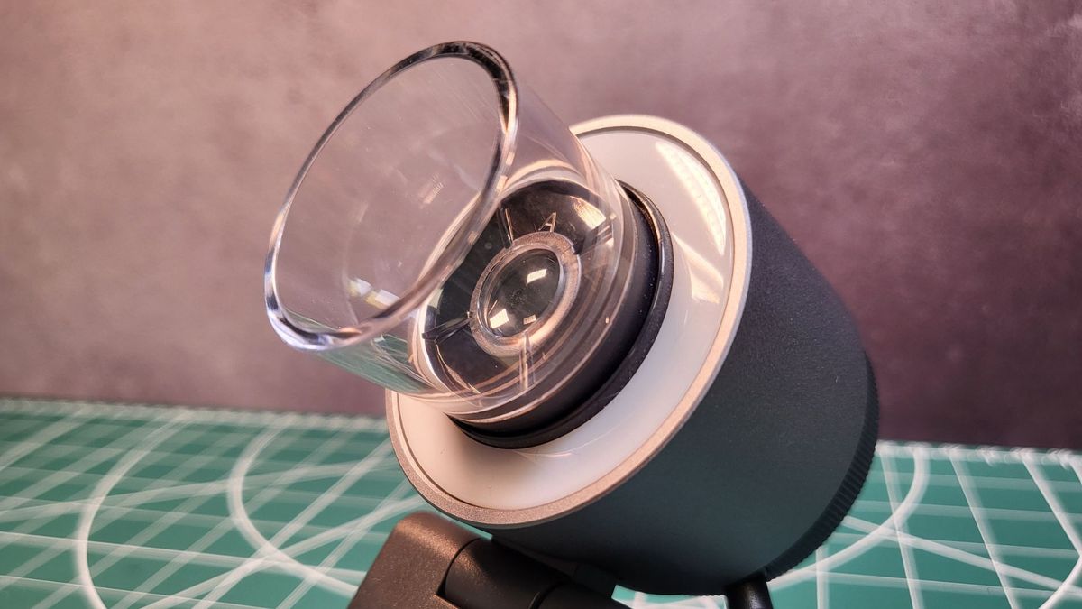 BenQ ideaCam S1 Pro with its macro lens on